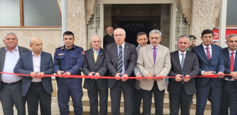 Kocakesik Mahallesi Camii dualarla açıldı
