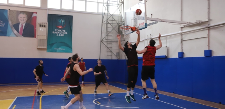 Potanın Efeleri rakibini bekliyor