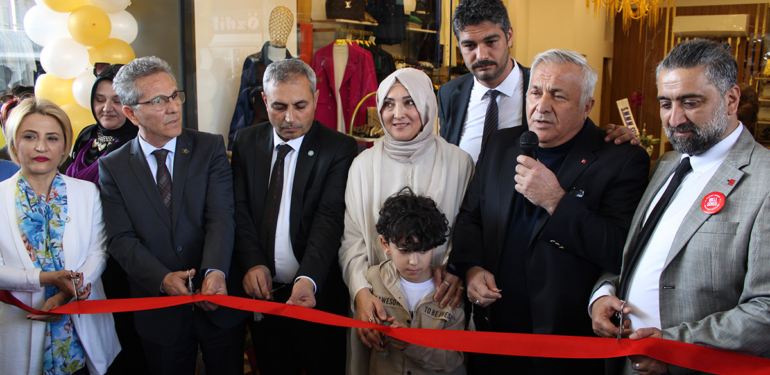 Nazilli’de modanın yeni adresi; By Serpil Ateş açıldı!