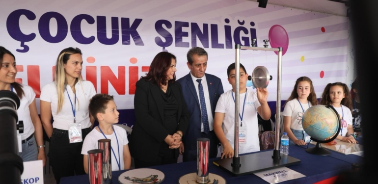 Aydın ve Efeler Belediyeleri, 23 Nisan’ı Çocuk Şenliği ile kutladılar! 