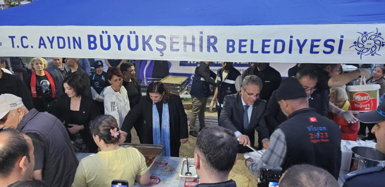 Çerçioğlu ve Tetik, Nazillili vatandaşlarla iftarda buluştu