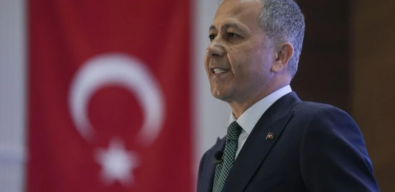 Bakan Yerlikaya, kazalara ilişkin sürücü kusurlarını açıkladı!