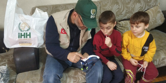 İHH Nazilli, Çadırkent’e umut ve mutluluk götürüyor!