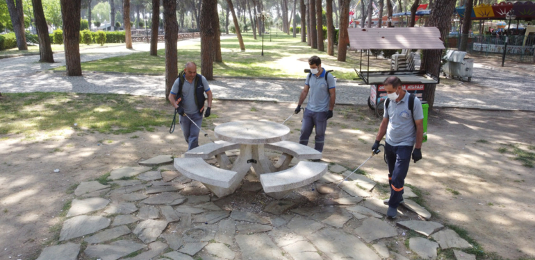 Nazilli Belediyesi ilaçlama ekipleri 12 ay 24 saat sahada olacak!