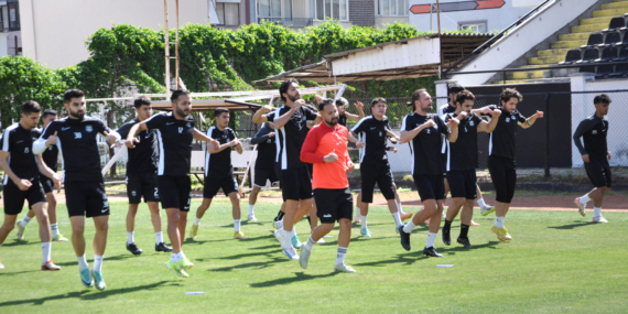 Naz Naz, Karacabey’i gözüne kestirdi… Hedef; GALİBİYET!