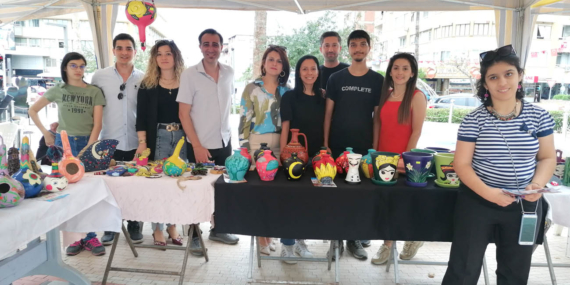 Özel çocuklar ‘Evren’de sosyalleşti, üretti ve sergi açtı!