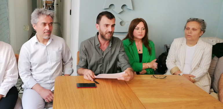 Sokak hayvanları yasa taslağını eleştirdi “Soykırımdır” dedi!