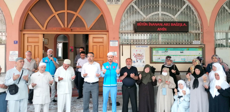 Nazillili hacı adayları, kutsal topraklara uğurlandı!