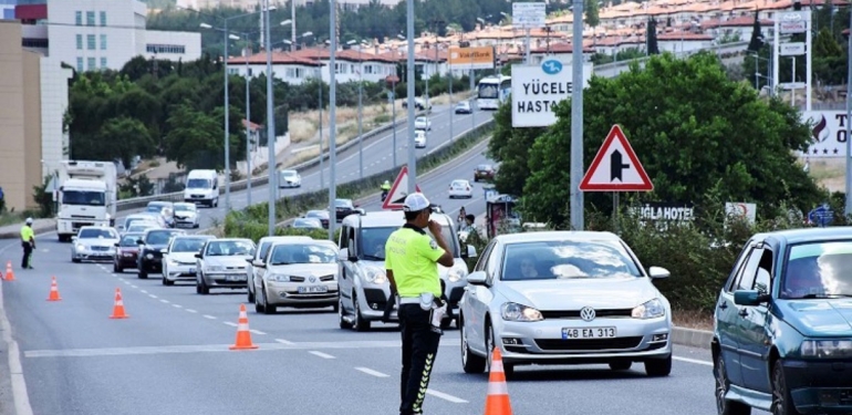 Tatilin 4 günlük acı bilançosu: 26 ölü, 5 bin 345 yaralı!..