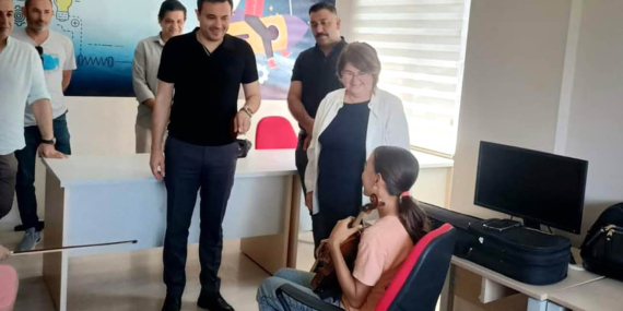 MKYK Üyesi Tuncer, haftasonunu çocuklara ve yaşlılara ayırdı!