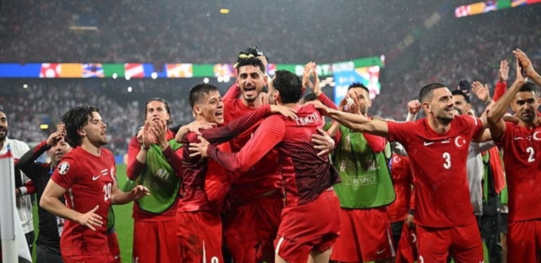 ‘Bizim Çocuklar’ tur için Çekya karşısında… Haydi Meydana!