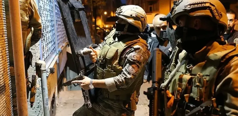 NARKOÇELİK-24 ile 13 ilde zehir tacirlerine büyük darbe!