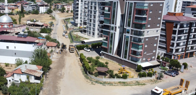 Nazilli Belediyesi ilçenin ulaşım ağını yenilemeye devam ediyor!