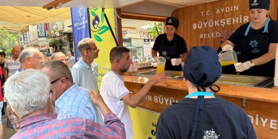 Büyükşehir, Nazillilileri organik limonata ile serinletti!