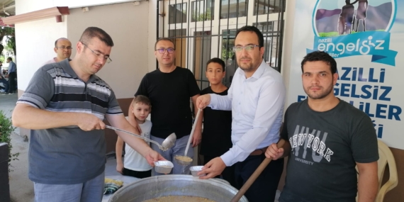 Bir ‘Aşure Hayrı’ da Engelsiz Engelliler Derneği’nden!