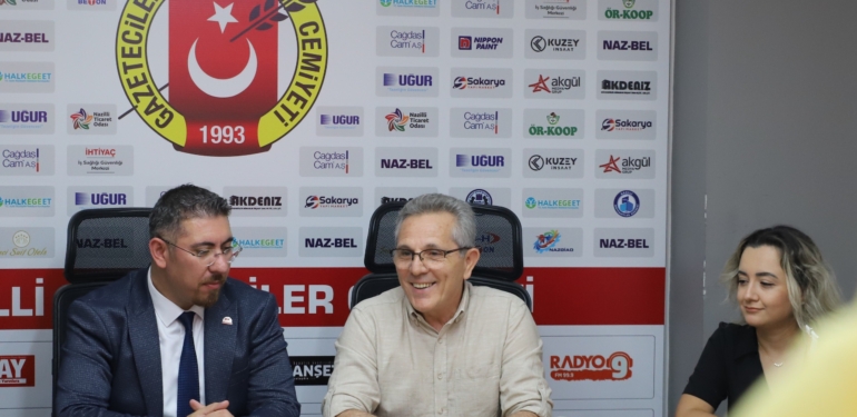 Başkan Tetik, Nazillili gazetecileri yalnız bırakmadı!