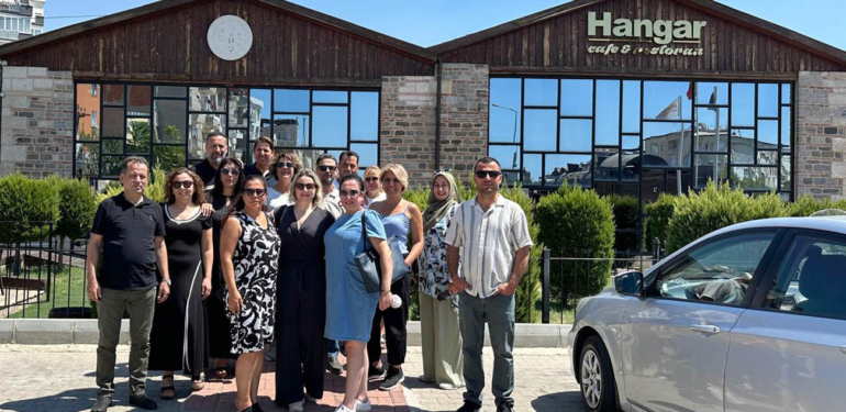 Atatürk Lisesi 95-96 mezunları, geçmiş günleri andılar!