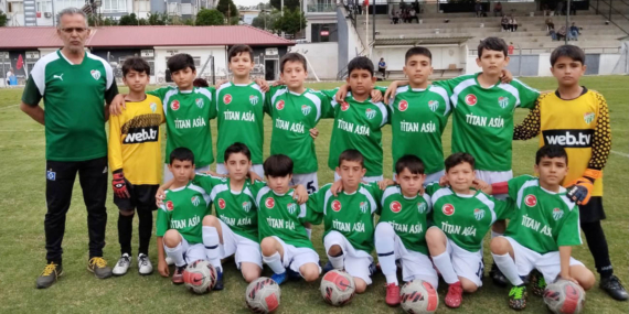 Bursaspor Futbol Okulu yaz dönemi kayıtları devam ediyor!