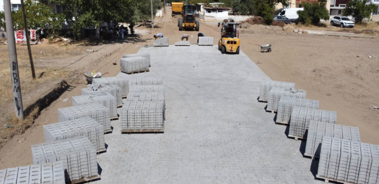 Zafer’den Dallıca’ya uzanan sokakta büyük çalışma!