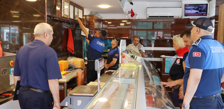 Nazilli Belediyesi Zabıta ekipleri, ilçedeki kasapları denetledi!