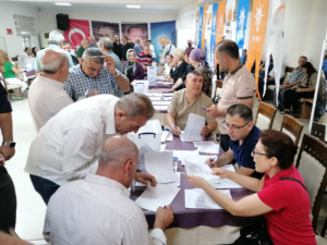 akparti-delege-12917