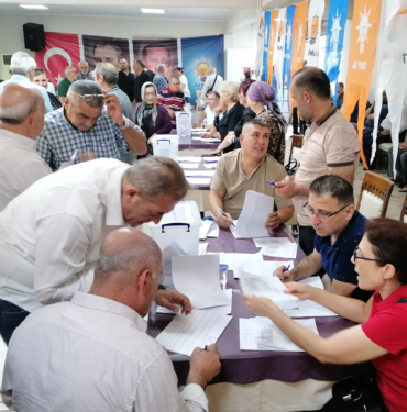 akparti-delege-12917