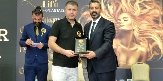 Nazillili Kuaförler, yenilikler için Antalya Fuarı’na katıldı!