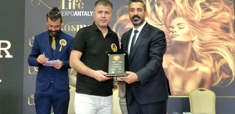 Nazillili Kuaförler, yenilikler için Antalya Fuarı’na katıldı!