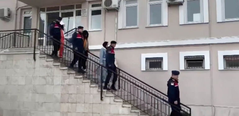 Işıklar’da, çalışma izni olmayan 4 kişi yakalandı!