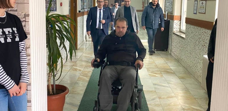 NFL, ‘Engelsiz Kermes’ ile bir engelliye daha umut oldu!