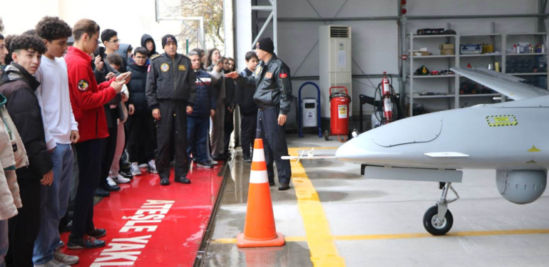 NFL Teknoloji Kulübü’nden ‘Yerli ve Milli’ ziyaret!