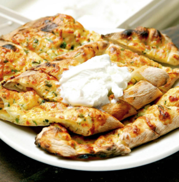 bozdoganpide-peynirli