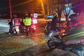 JAA-huzurluSokak01172