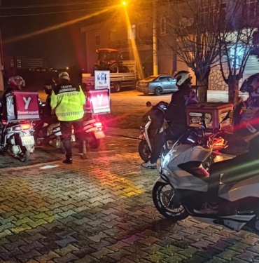 JAA-huzurluSokak01172