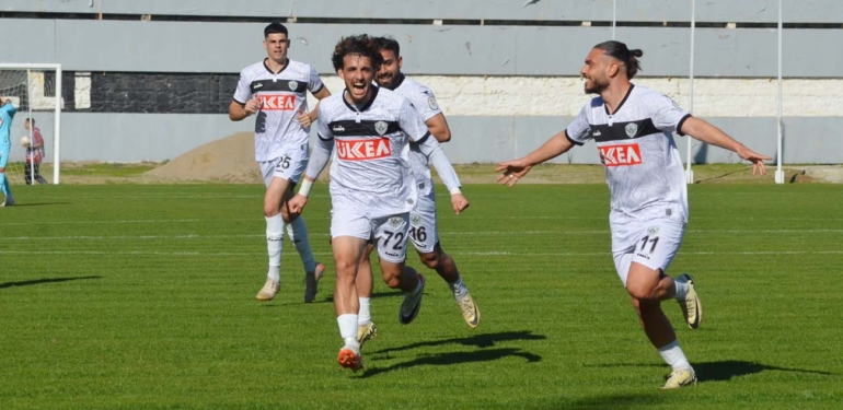 Siyah İnciler’den 2. yarıya 4×4’lük başlangıç…