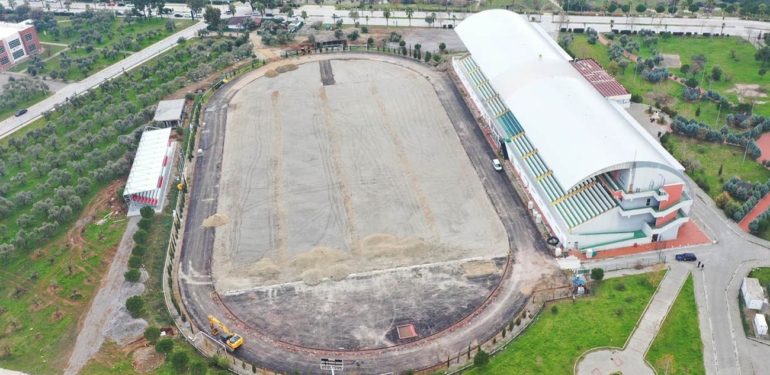 Binali Yıldırım Stadyumu’nda yenileme çalışmaları sürüyor!