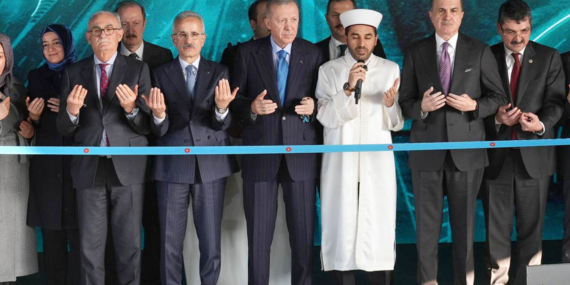 Cumhurbaşkanı Erdoğan, Aydın-Denizli Otoyolu’nu açtı!