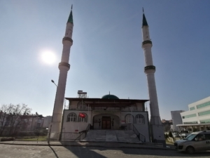 kameroglumehmetözdemircamii