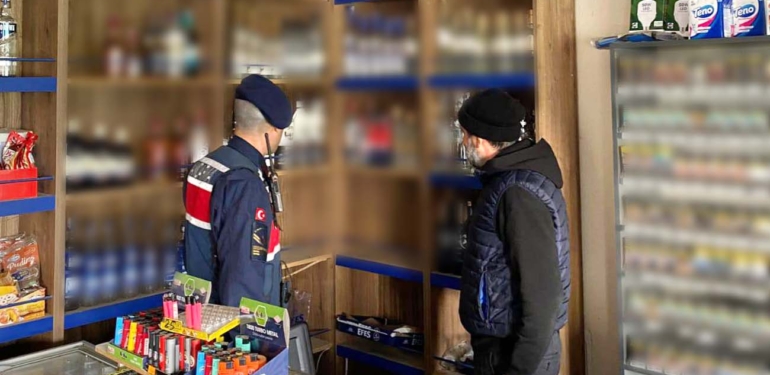 Jandarma’dan ‘Sahte/Kaçak Alkol Uygulaması’