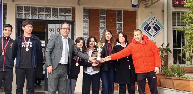 NFL, Satranç İl Birinciliği’nde; Kızlarda 1., Erkeklerde 3. oldu!