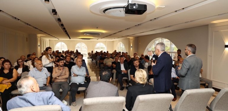 AK Partili Vekiller, incir üreticileri ve tüccarlarla buluştu!