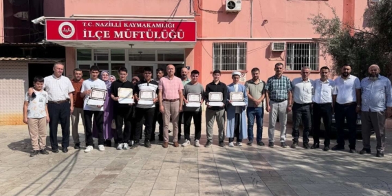 8 hafız, ‘Hafızlık Belgesi’ni Müftü Türe’nin elinden aldı!