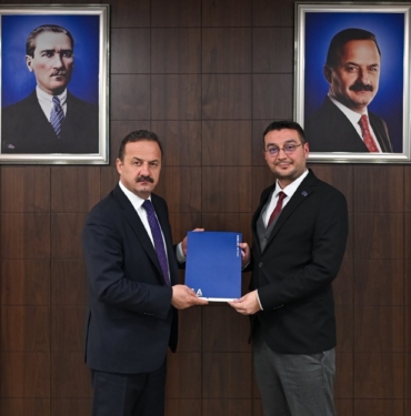 anahtaraydin-akgün