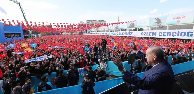 Cumhurbaşkanı Erdoğan, Aydınlılarla buluştu!