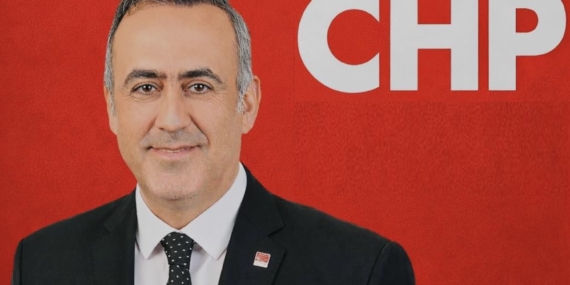 ‘Parti bayrakları’ tartışmasında CHP’li Sevim’den ‘özür’ talebi!