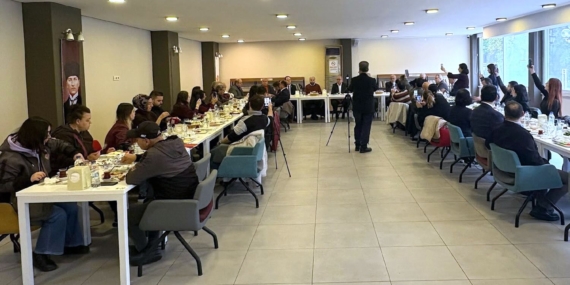 CHP İl Başkanı Saatçı, basınla buluştu: “Artık sandık gelmeli!”