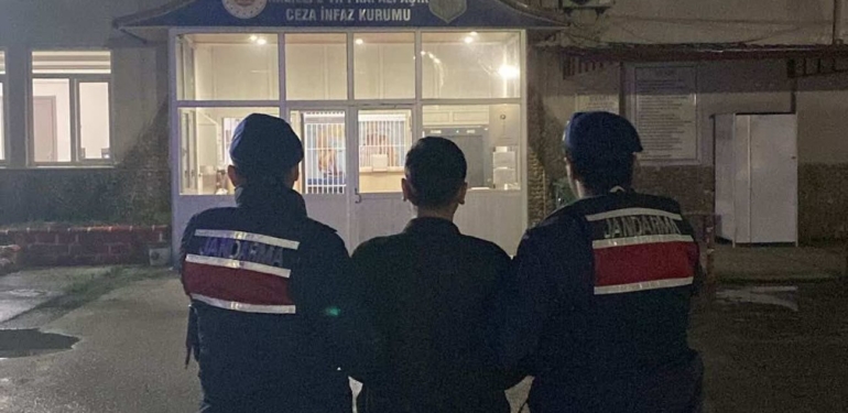Jandarma, 12 yılla aranan hükümlüyü Aydoğdu’da yakaladı!