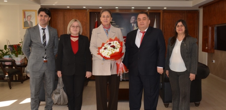 Nazilli Vergi Dairesi’nden Kaymakam Kan’a ‘Vergi Haftası’ ziyareti