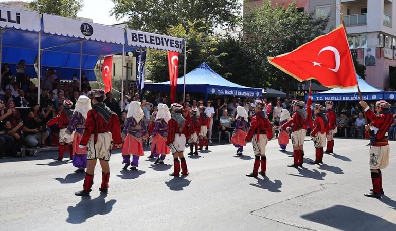 Kurtuluş destanının 104. yılında büyük gurur, minnet ve coşku