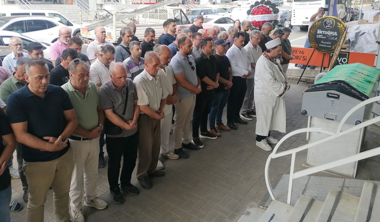 Nigar Hatice Balıkçı dualarla son yolculuğuna uğurlandı
